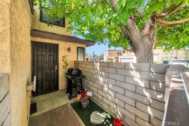 1543 W Avenue L 1, Lancaster, CA 93534