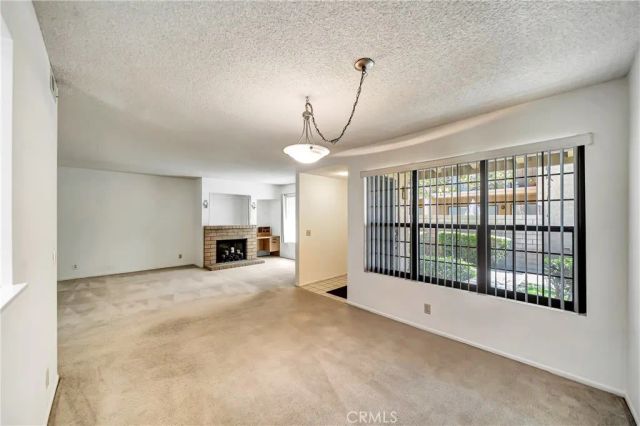 1543 W Avenue L 1, Lancaster, CA 93534