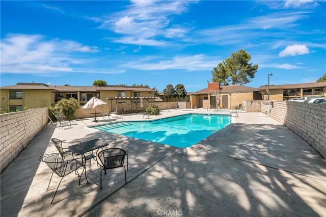 1543 W Avenue L 1, Lancaster, CA 93534