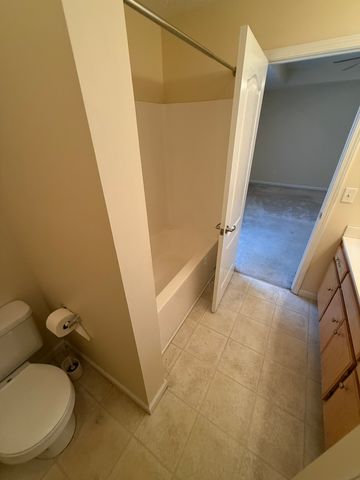 2638 Sewanee Pl, Murfreesboro, TN 37128