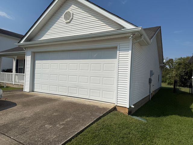 2638 Sewanee Pl, Murfreesboro, TN 37128