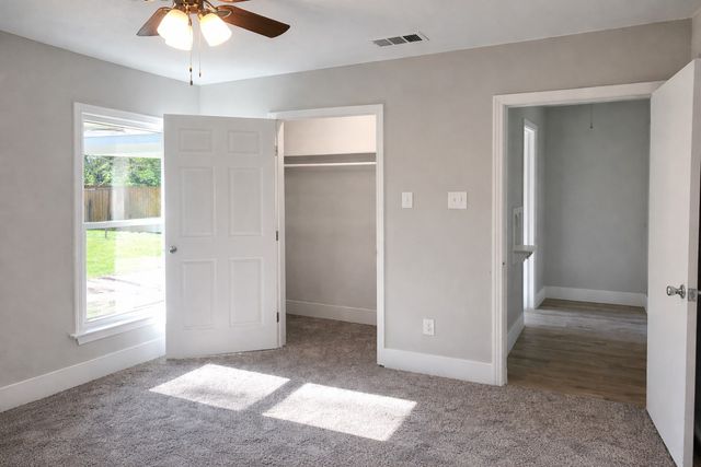 1918 Melbourne Avenue, Dallas, TX 75224