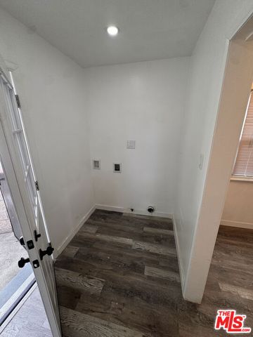 3260 Oregon Avenue, Long Beach, CA 90806