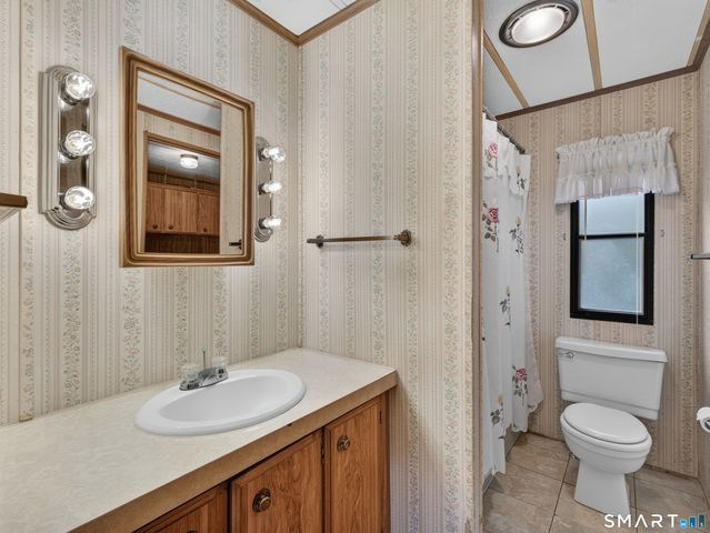 60 Colchester Commons, Colchester, CT 06415