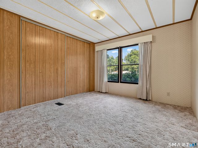 60 Colchester Commons, Colchester, CT 06415