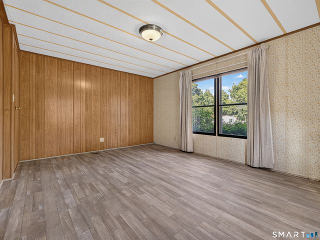 60 Colchester Commons, Colchester, CT 06415