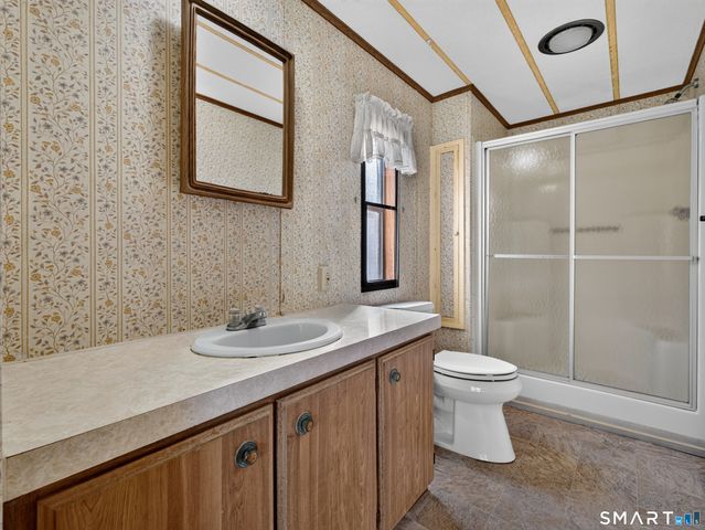 60 Colchester Commons, Colchester, CT 06415