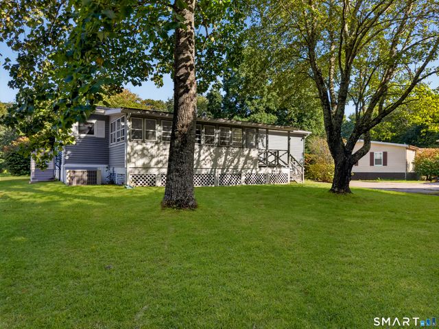 60 Colchester Commons, Colchester, CT 06415