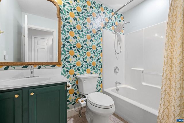 51 LILLIAN ST, Ruckersville, VA 22968
