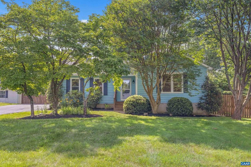 51 LILLIAN ST, Ruckersville, VA 22968