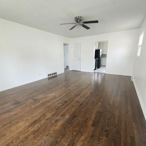 2524 Race Avenue, Independence, MO 64052