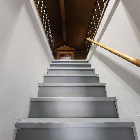 2524 Race Avenue, Independence, MO 64052