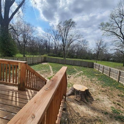 2524 Race Avenue, Independence, MO 64052