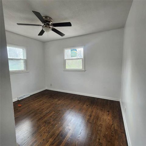 2524 Race Avenue, Independence, MO 64052