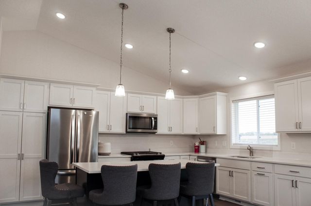 9989 14th Circle NE, Saint Michael, MN 55376