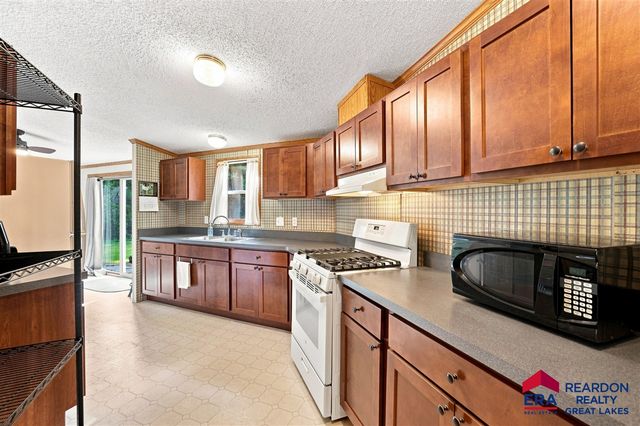 5799 Verta Drive, Belmont, MI 49306