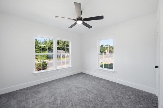 2321 Eastover Avenue, Fort Worth, TX 76105