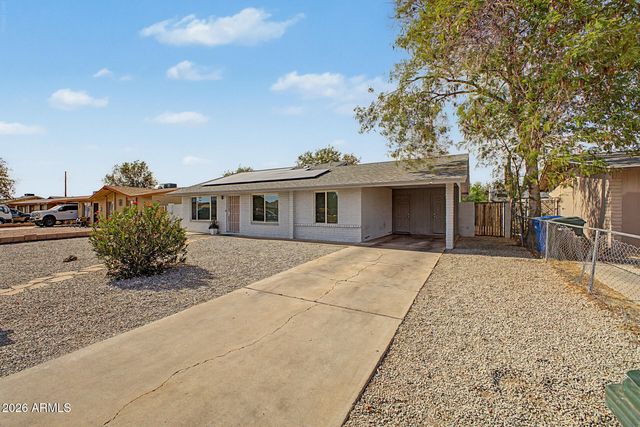 9018 W GLENROSA Avenue, Phoenix, AZ 85037
