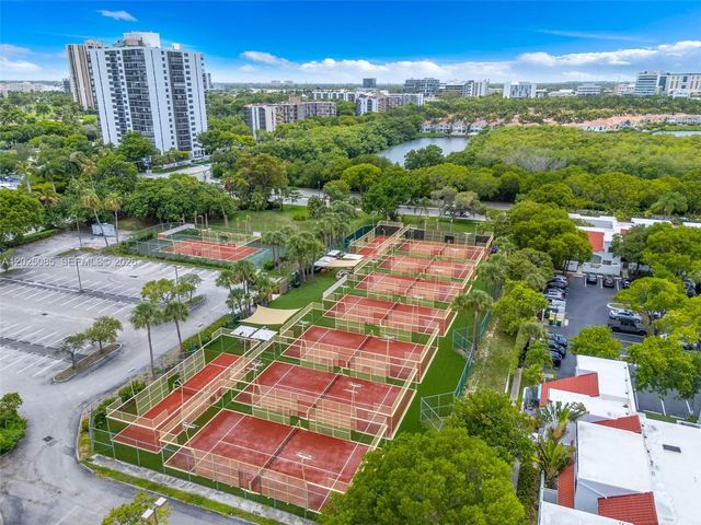 20908 Leeward Court 2313, Aventura, FL 33180