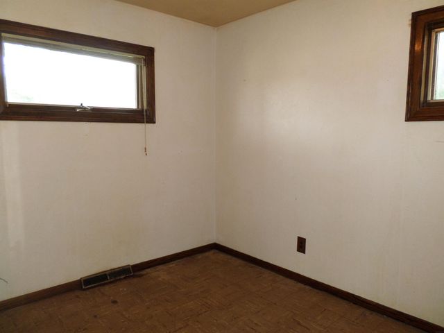 1207 Oregon Street, Waterloo, IA 50702