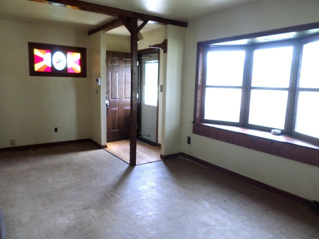 1207 Oregon Street, Waterloo, IA 50702