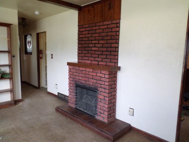 1207 Oregon Street, Waterloo, IA 50702