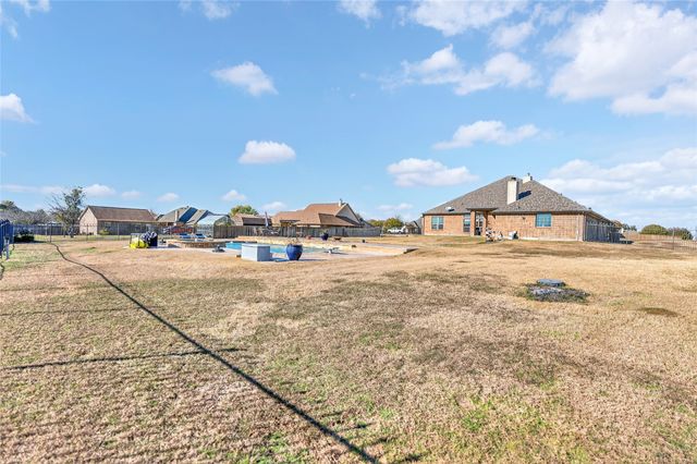 150 Austen Drive, Weatherford, TX 76087