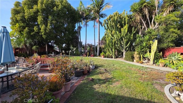 6784 Rockglen, San Diego, CA 92111