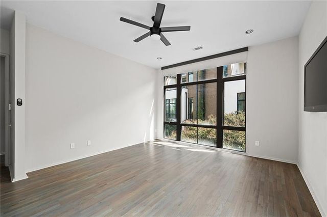 721 Longleaf Drive NE 6, Atlanta, GA 30342