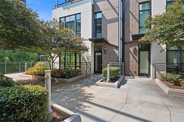 721 Longleaf Drive NE 6, Atlanta, GA 30342