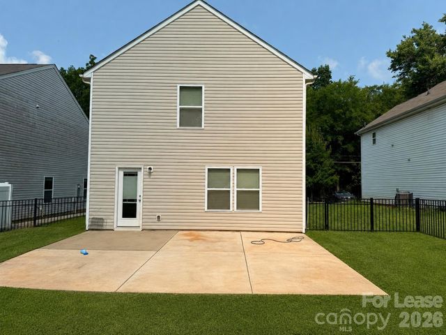 3220 Capitol Drive, Charlotte, NC 28208