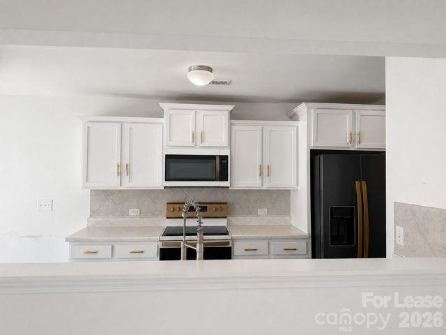 3220 Capitol Drive, Charlotte, NC 28208