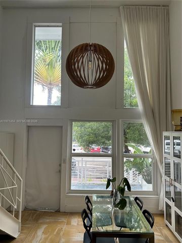 6865 Bay Dr 5, Miami Beach, FL 33141