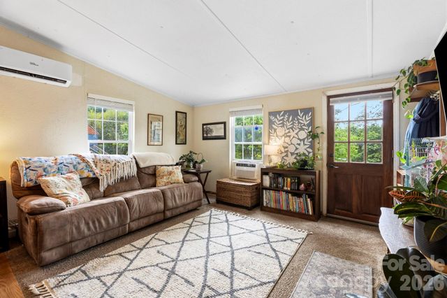 4 Mountain View Road, Asheville, NC 28805