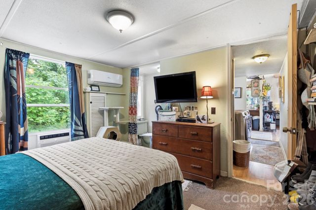 4 Mountain View Road, Asheville, NC 28805