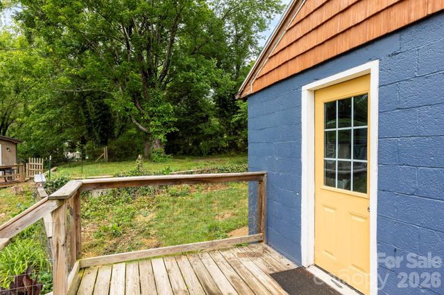 4 Mountain View Road, Asheville, NC 28805