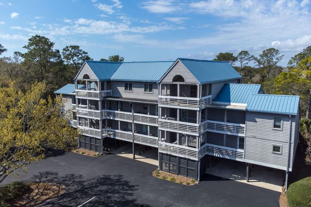 2402 Racquet Club Drive, Seabrook Island, SC 29455