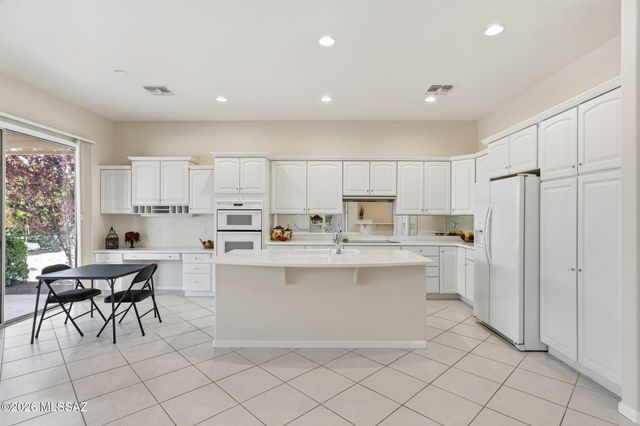 63491 E Whispering Tree Lane, Tucson, AZ 85739
