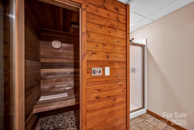 2035 Grouse Moor Drive 126, Sugar Mountain, NC 28604