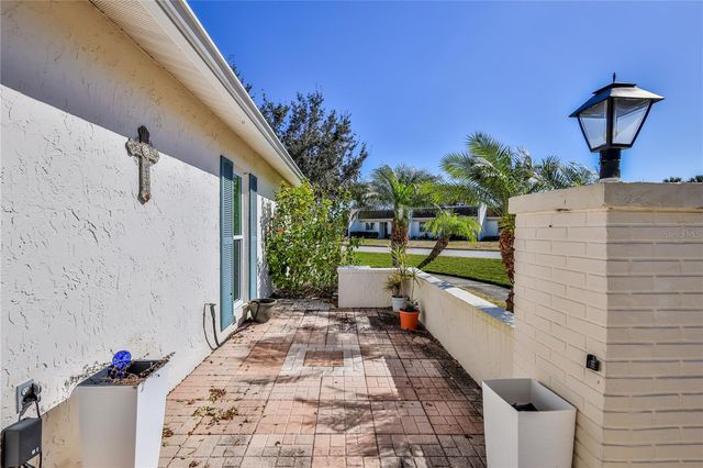 8141 BUGLE COURT 1, Port Richey, FL 34668