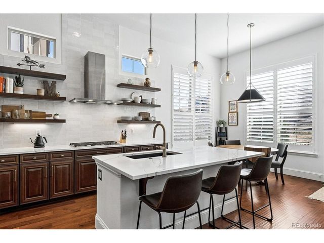 9772 Mirabella Pt, Lone Tree, CO 80124