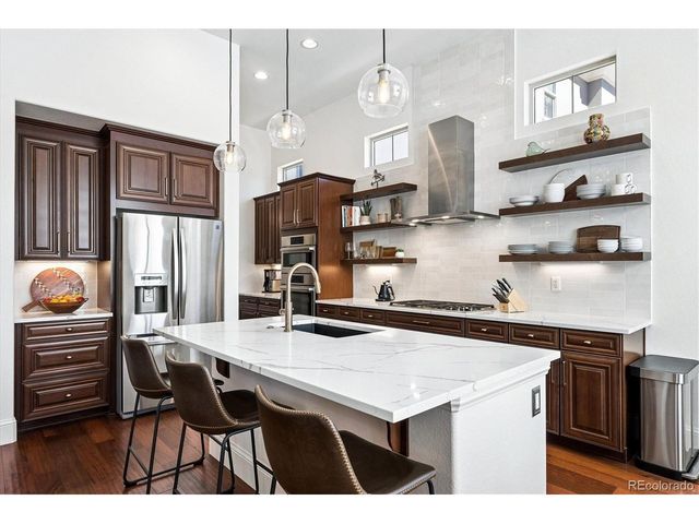 9772 Mirabella Pt, Lone Tree, CO 80124