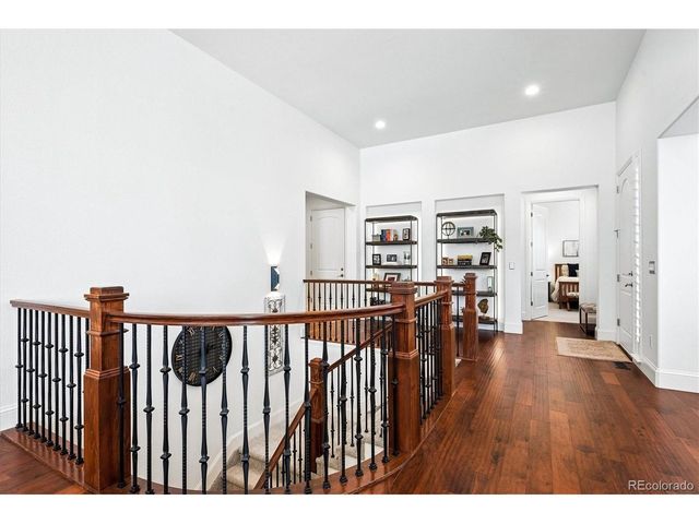 9772 Mirabella Pt, Lone Tree, CO 80124