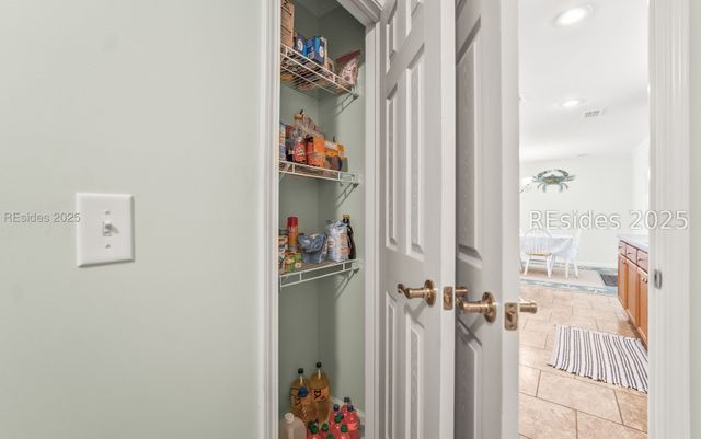 26 View Point Cir, St Helena Island, SC 29920