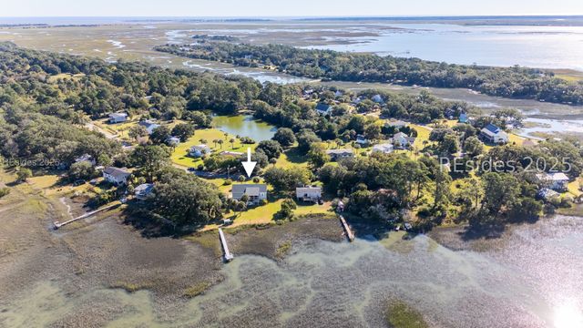 26 View Point Cir, St Helena Island, SC 29920