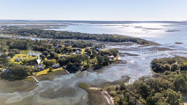 26 View Point Cir, St Helena Island, SC 29920