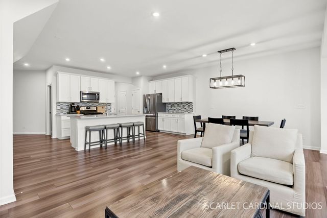 487 Watercress Drive, Aurora, IL 60504