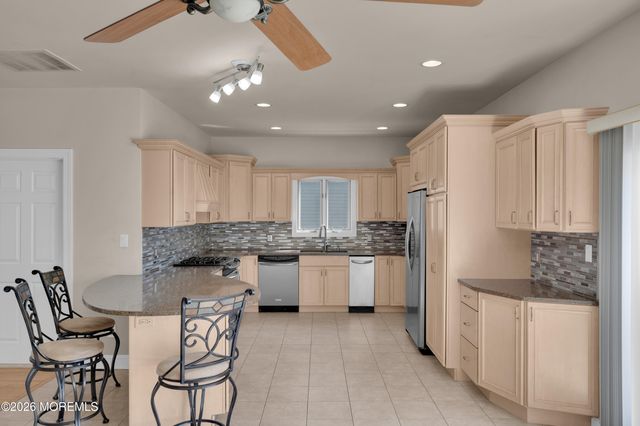 827 13th Avenue, Belmar, NJ 07719