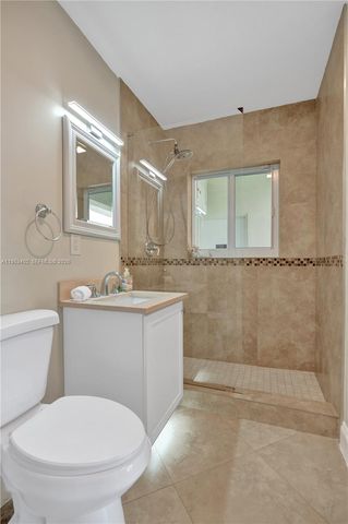 1427-1429 NE 17th Ct, Fort Lauderdale, FL 33305