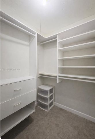 1427-1429 NE 17th Ct, Fort Lauderdale, FL 33305